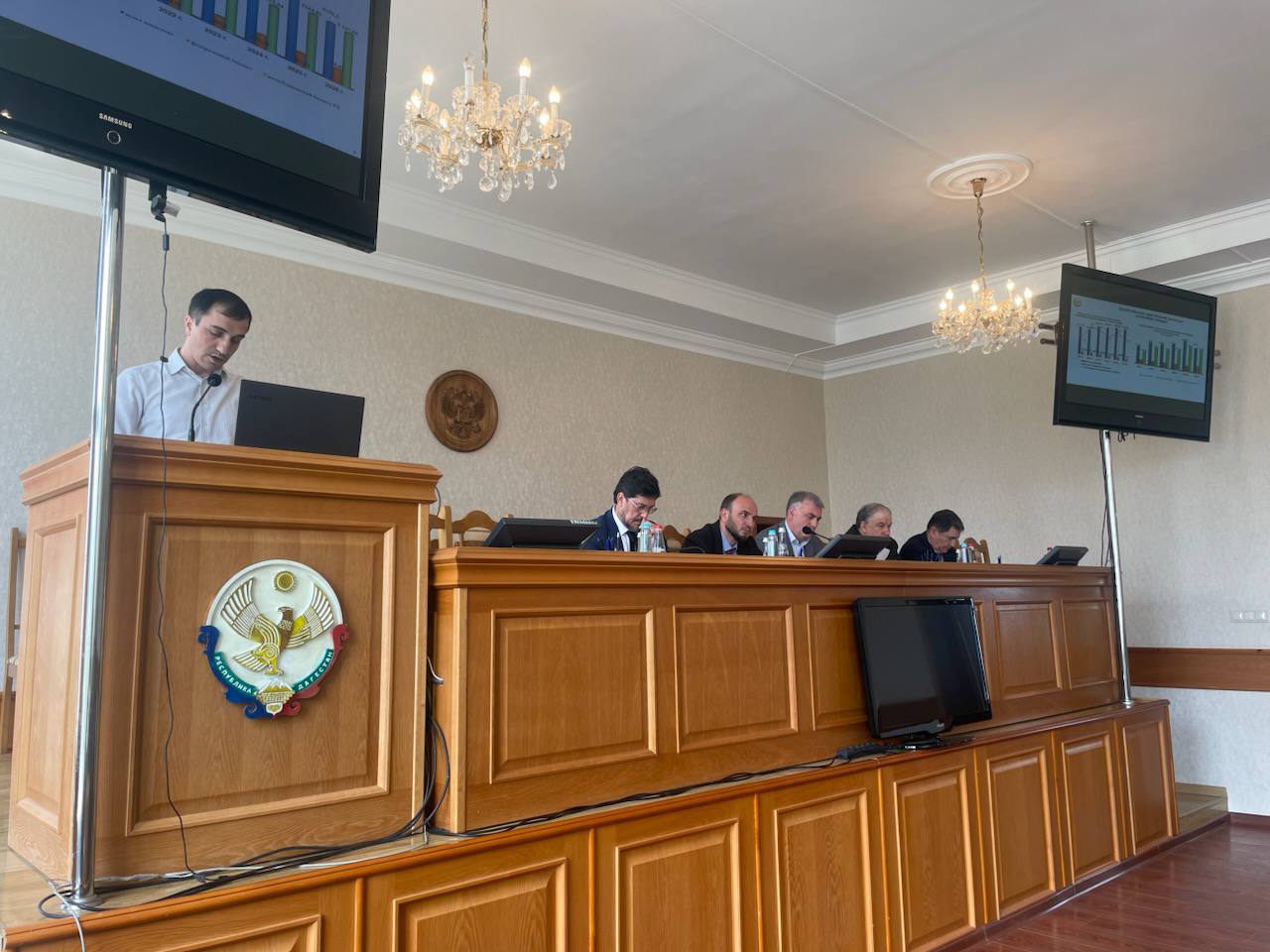 В ходе Коллегии обратили внимание на важность сохранения пациентами Набора социальных услуг (НСУ)